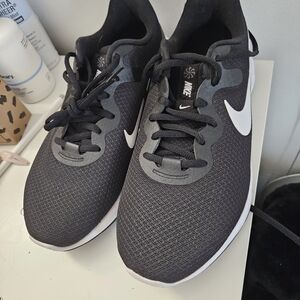 Nike Black and White Sneakers